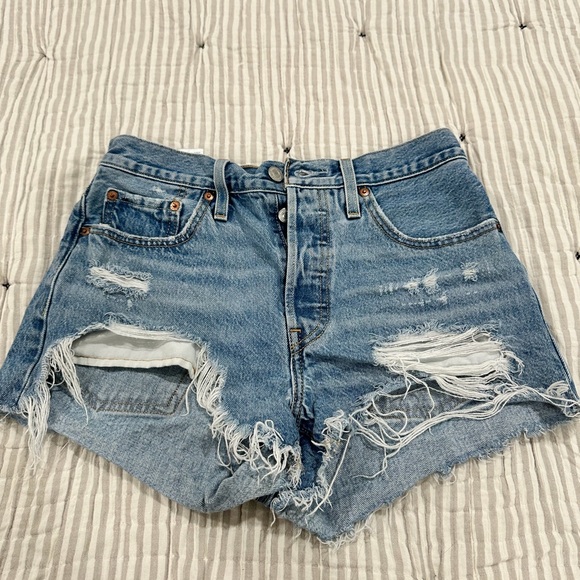 Levi's Blue Distressed Jean Shorts - Picture 1 of 3